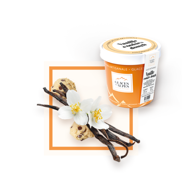 Akullore vanilje me Cookie Dough